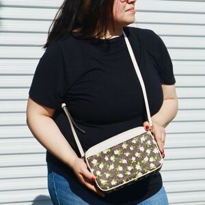 NWT Michael Kors Jet Set Large Floral Charm EW Camera Crossbody Bag Brown